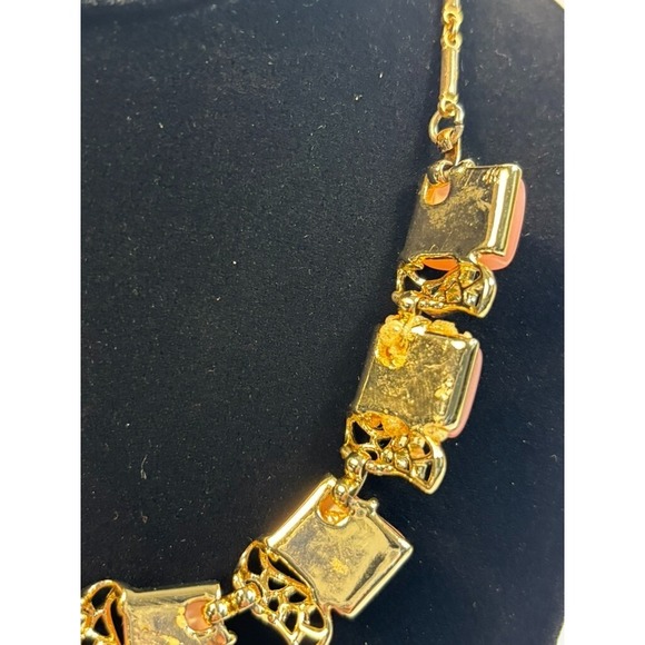 Vintage Gold Tone Lucite Necklace Set Intricate Metal Work Filigree Coro READ - Picture 10 of 13